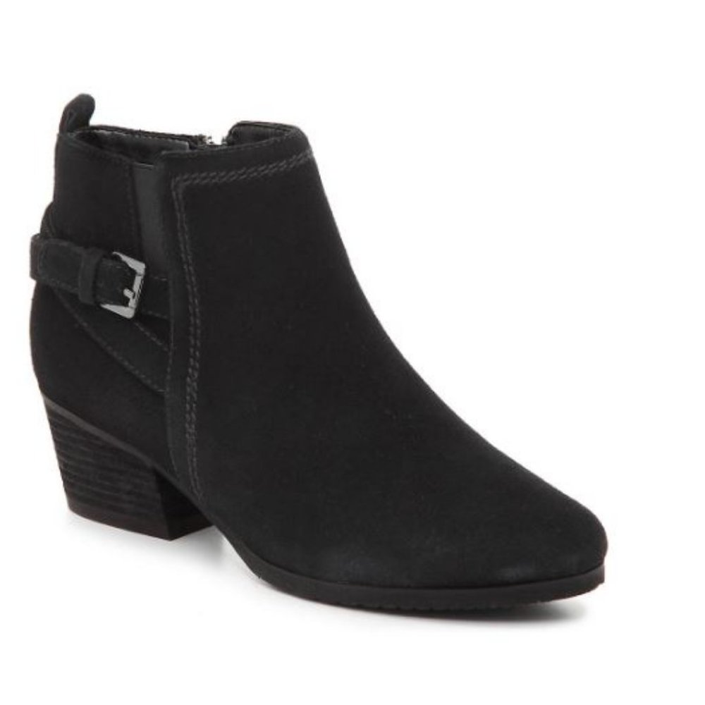 Blondo Idra Waterproof booties - Sz 8M